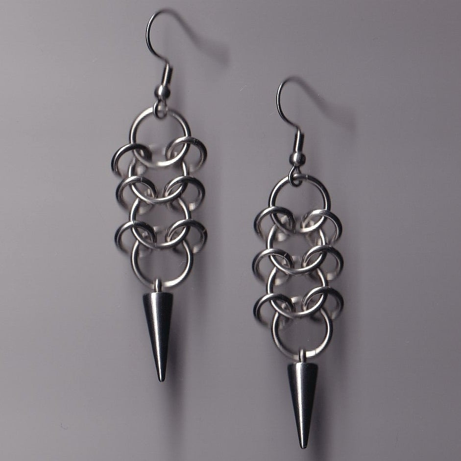 the centipede spike earrings