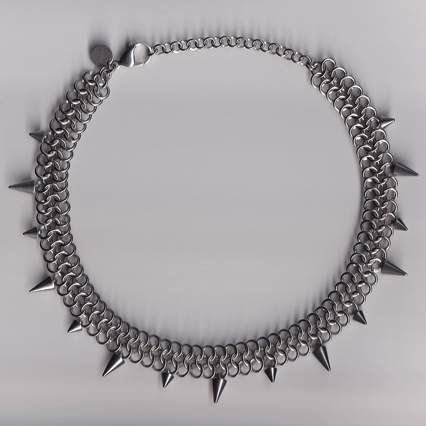 the european spike collar
