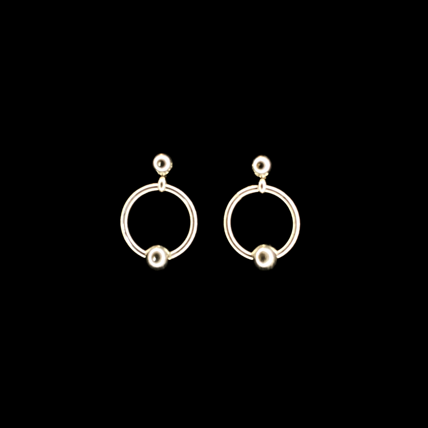 the captive bead stud earrings