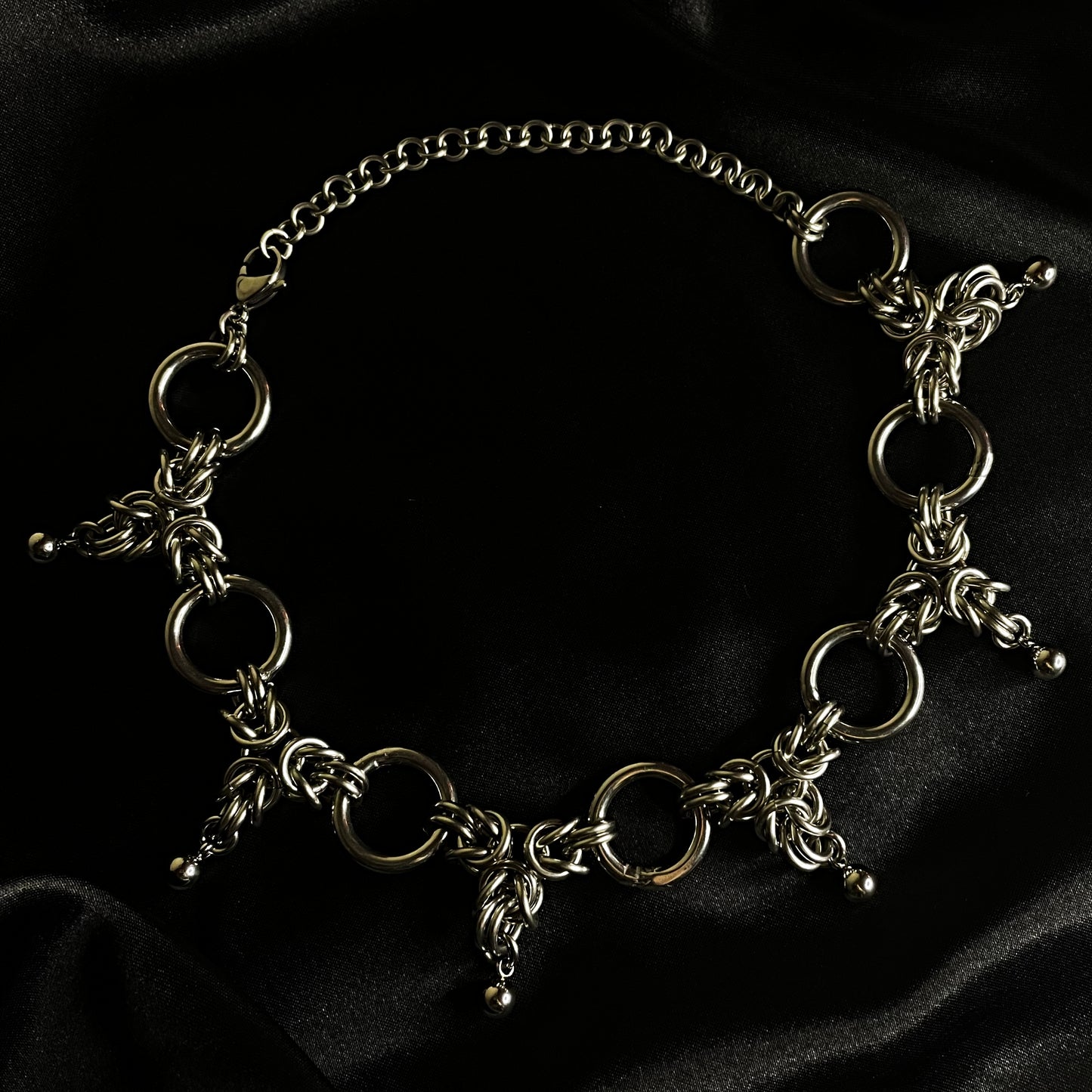 the triad ball choker