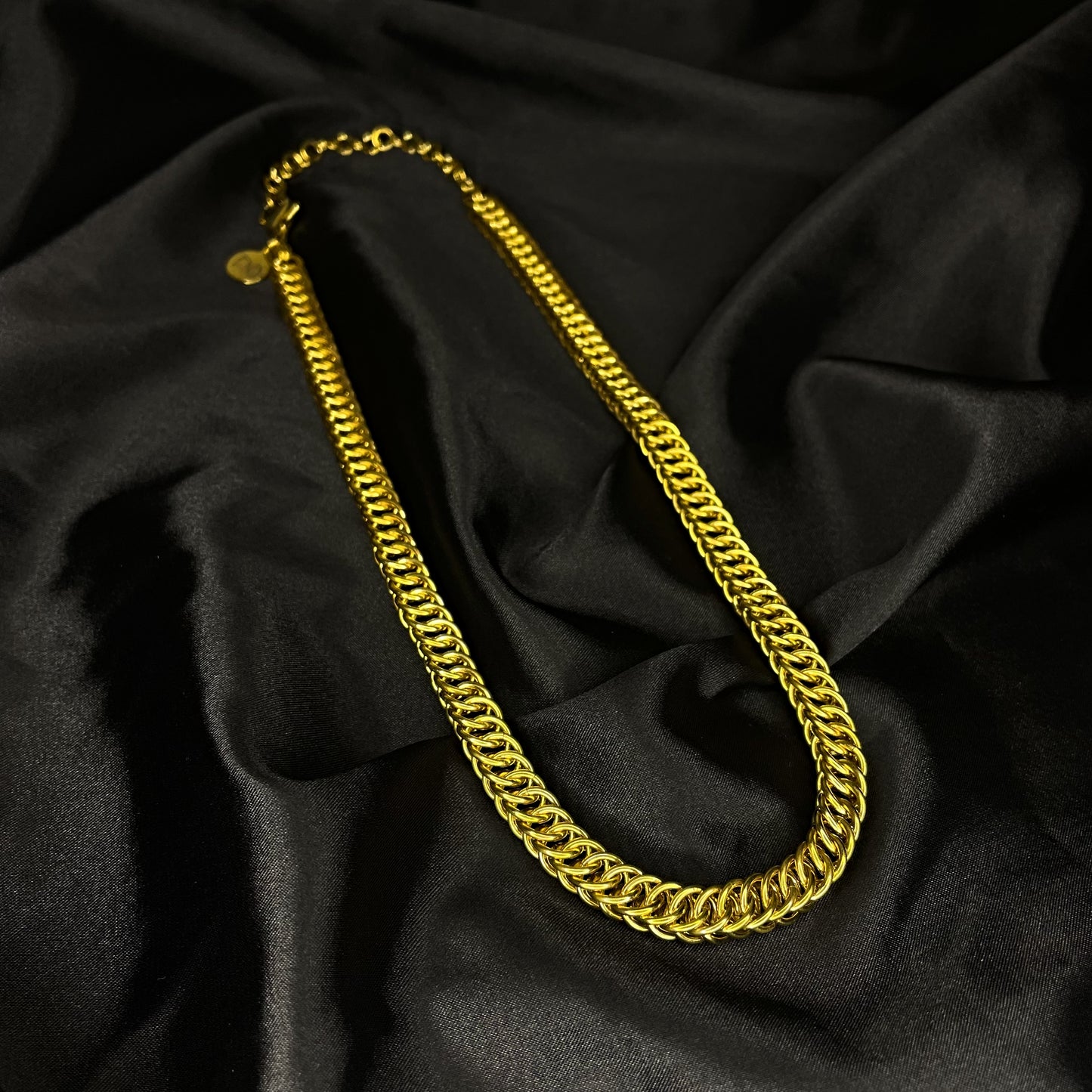 the simple 4 in 1 half persian chain in brass