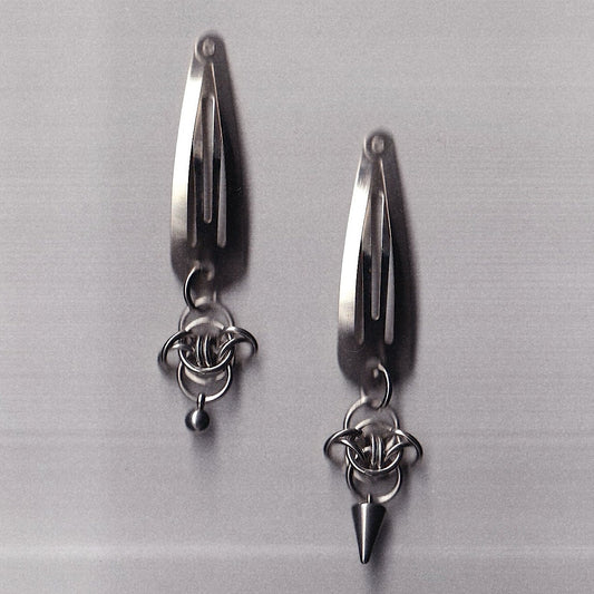 barbed wire clips