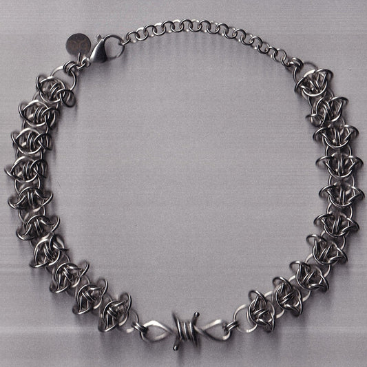 the barbed wire charm choker