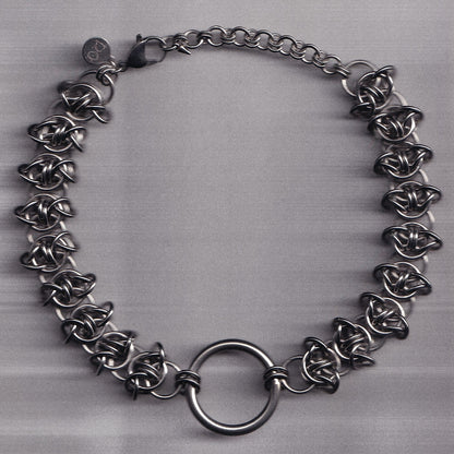 the barbed wire choker