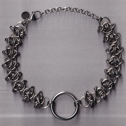 the barbed wire choker