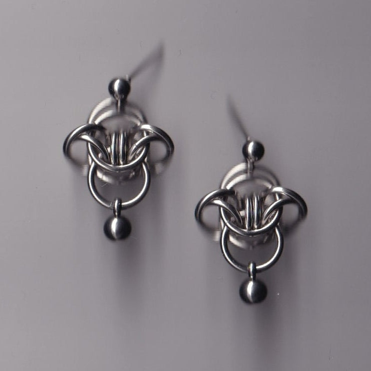 the barbed wire stud earrings