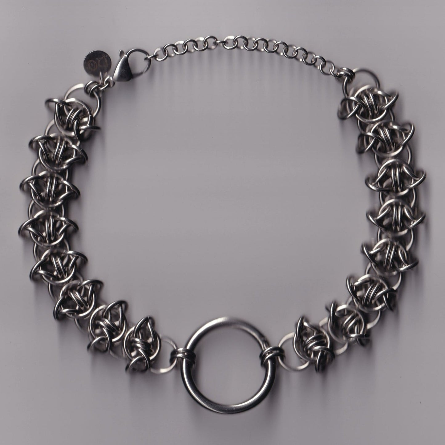 the barbed wire choker