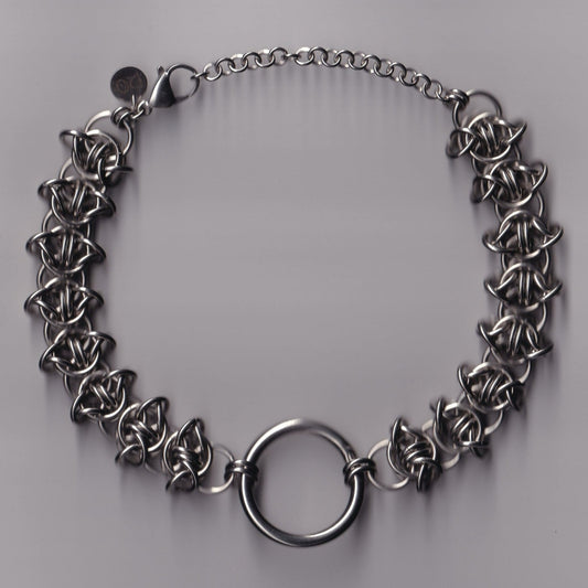 the barbed wire choker