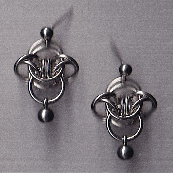the barbed wire stud earrings