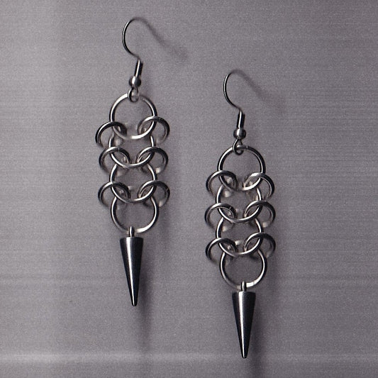 the centipede spike earrings