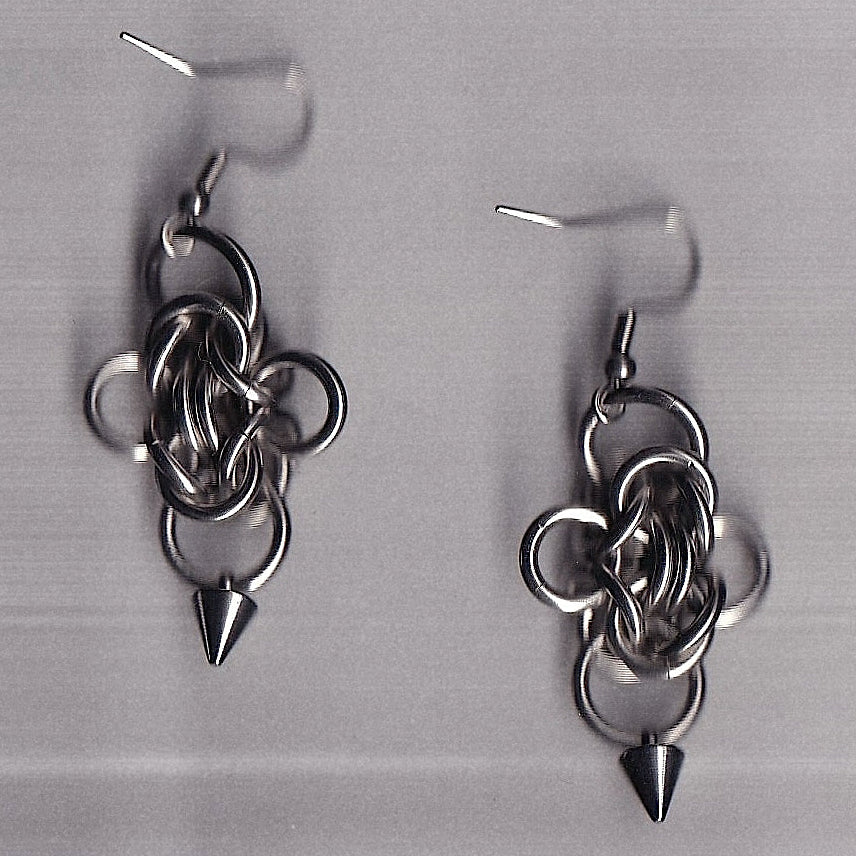 the clover spike earrings