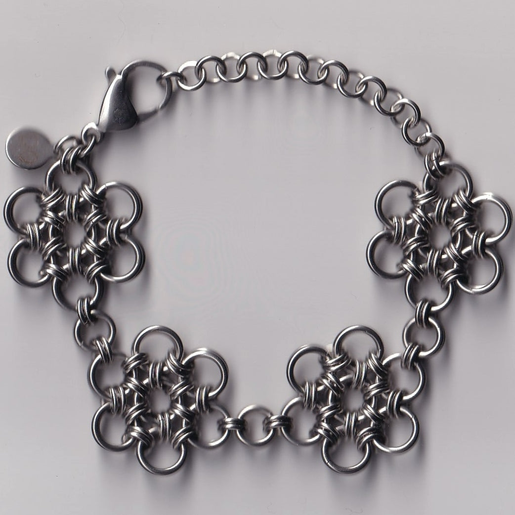 the fleur bracelet