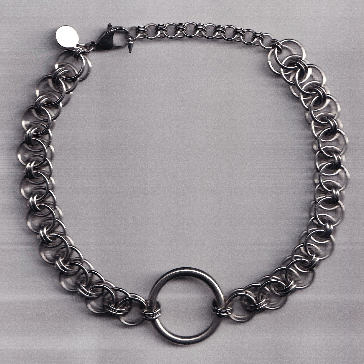the helm choker