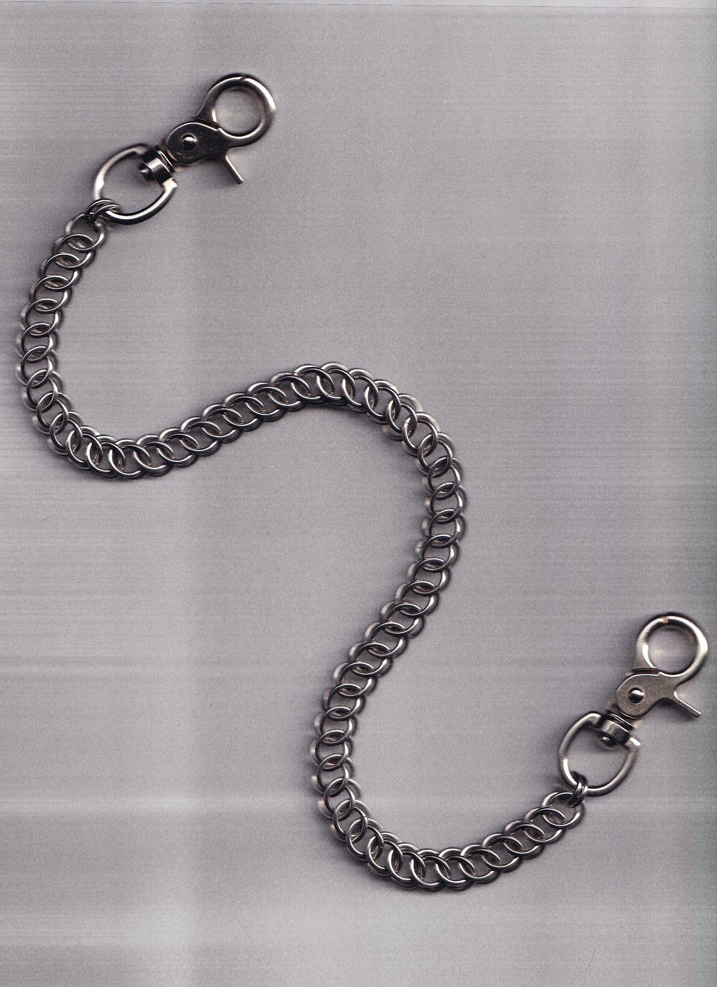 the half persian 3 in 1 wallet chain