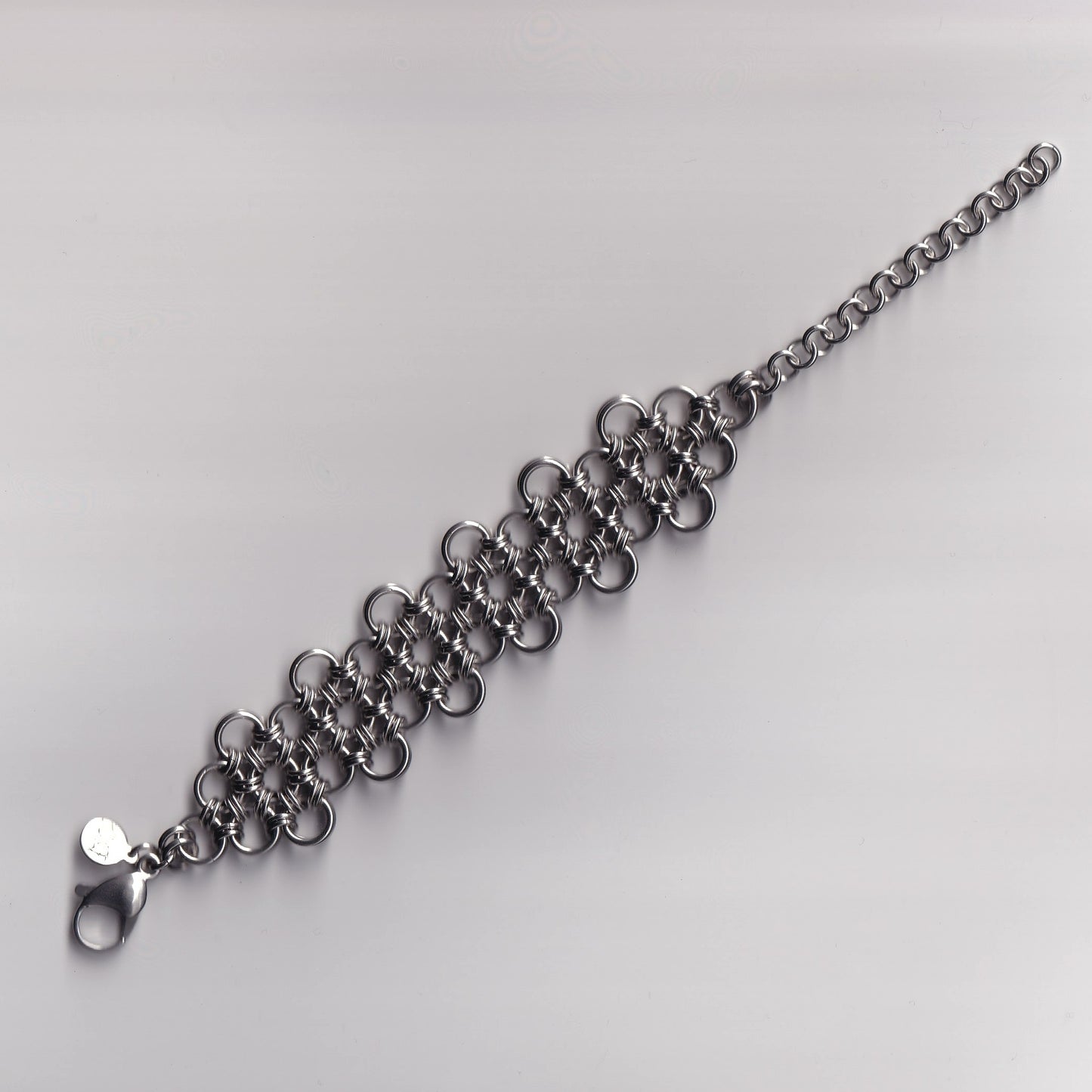 the lace bracelet