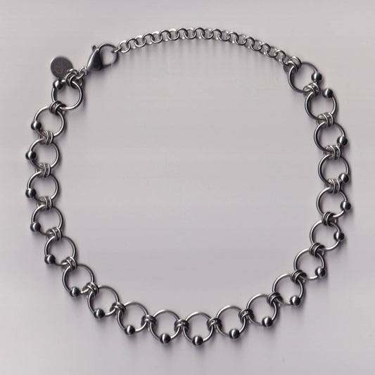the pierced choker