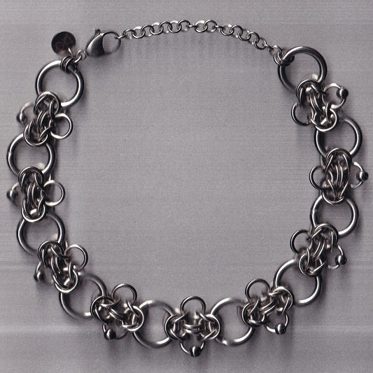 the pierced clover choker