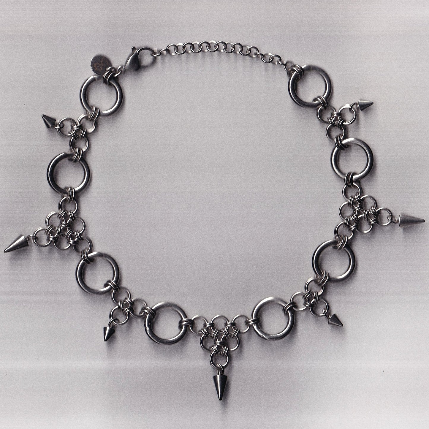 the pierrot spike choker