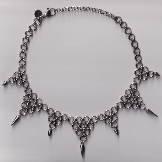 the pierrot spike collar
