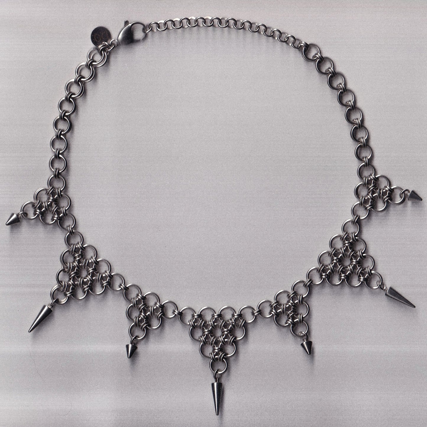 the pierrot spike collar