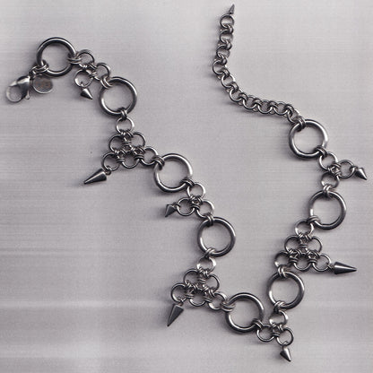 the pierrot spike choker