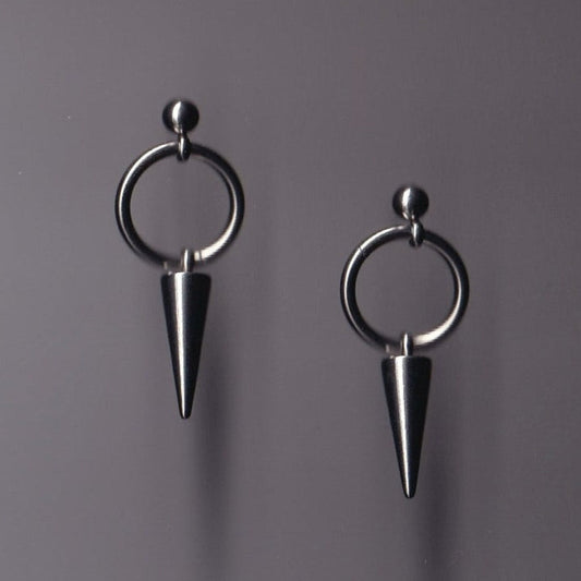 the spike stud earrings