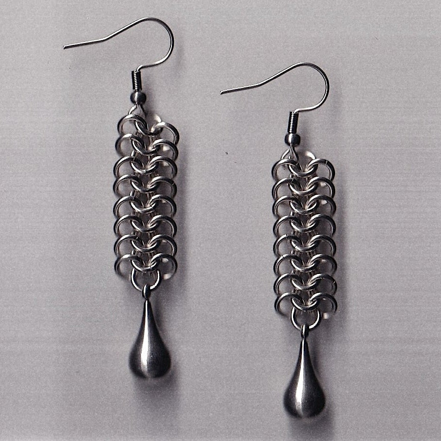the teardrop earrings