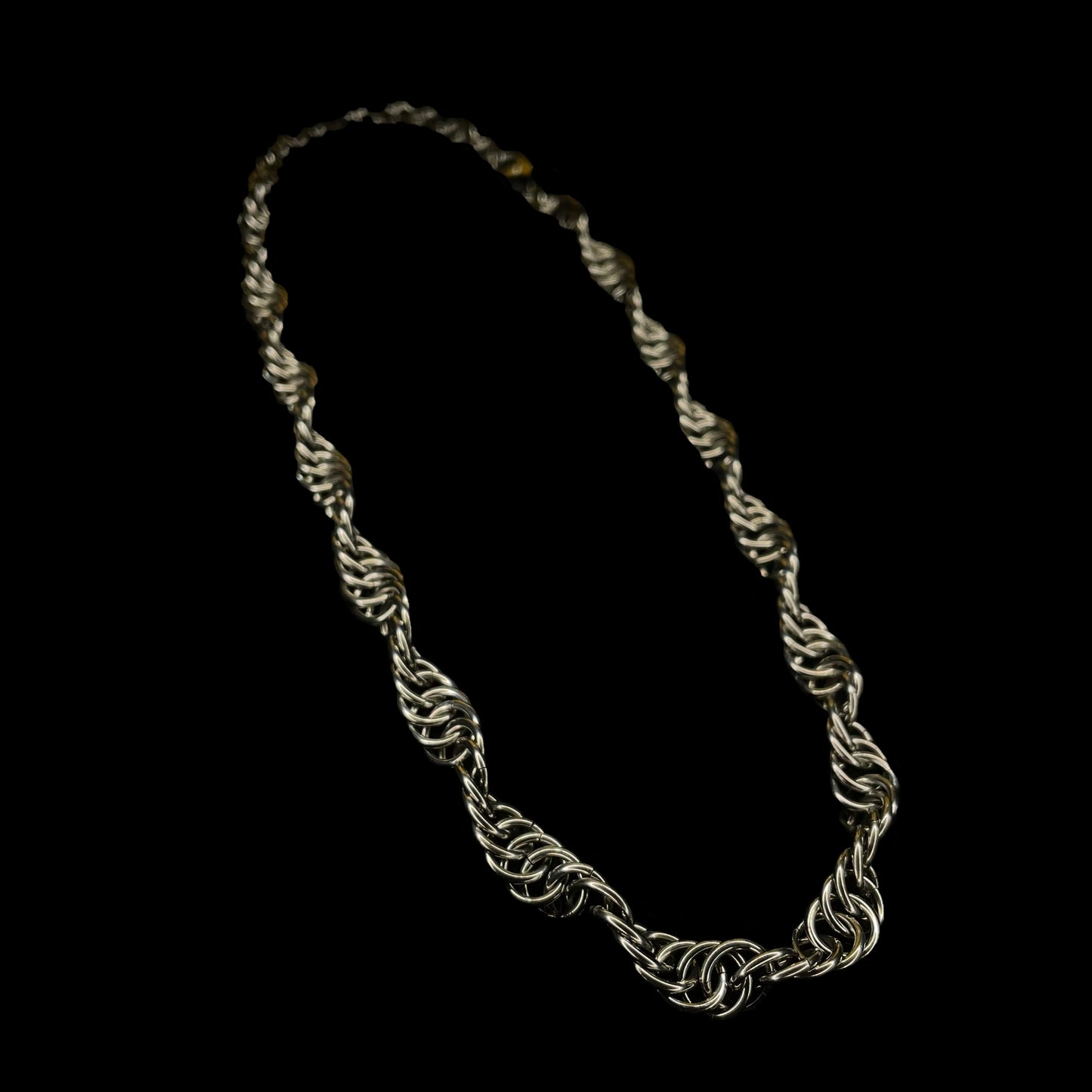the simple spiral chain